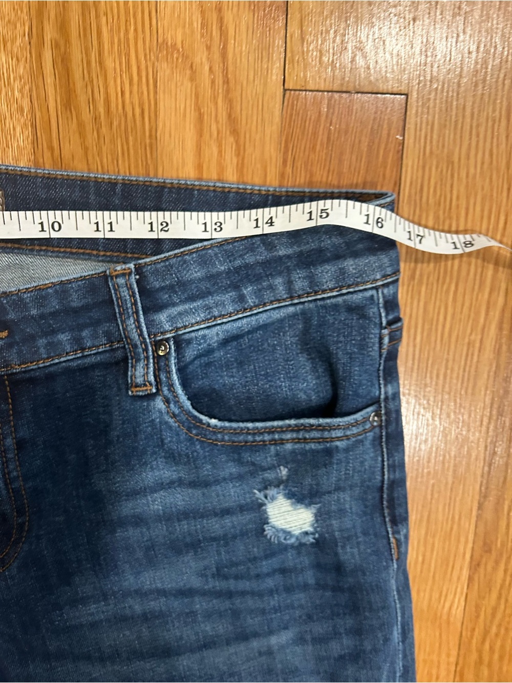 Kut from the Kloth Women’s Catherine Boyfriend Jeans Sz 8 Relaxed Fit Cuffed Hem - Picture 9 of 11